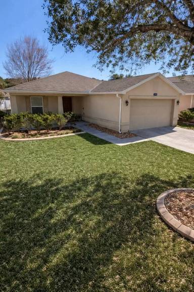 Main picture of 5339 Peach Blossom Blvd