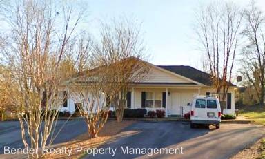 Main picture of 1307 Golf Dr SW