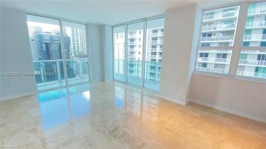 Main picture of Solaris At Brickell Bay Condo
