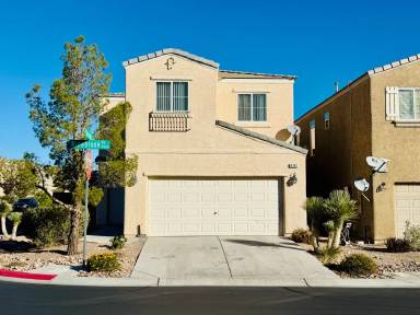 Main picture of 9342 Winebrook Ave