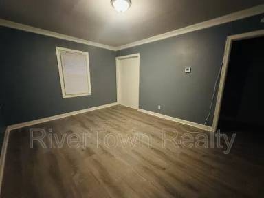 Main picture of 905 Wrenwood St