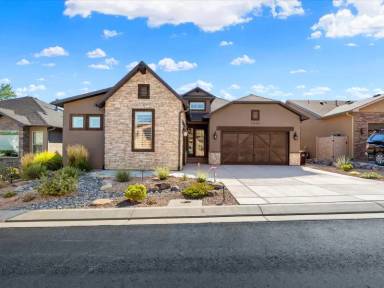 Main picture of 2094 Two Wood Dr