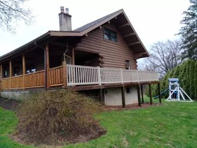 Main picture of 320 Yummerdall Rd