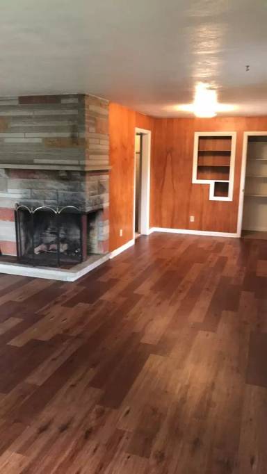 Main picture of 2509 E Eastgate Ln