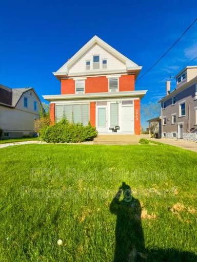 Main picture of 3943 Glenmore Ave