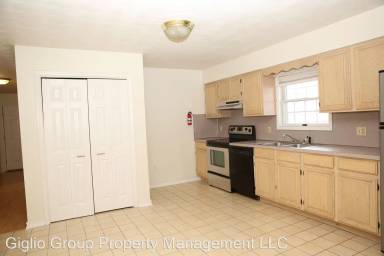 Main picture of 420 Dunmore St