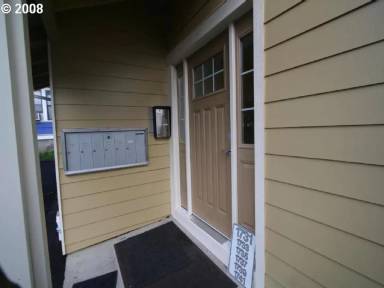 Main picture of 1731 SE Harold St