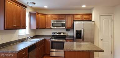 Main picture of 6430 Creekbend Dr