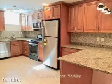 Main picture of 75 Linden St