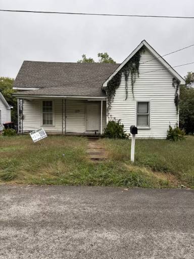 Main picture of 1012 N 12th Ave
