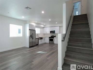Main picture of 1818 Thurman Ave