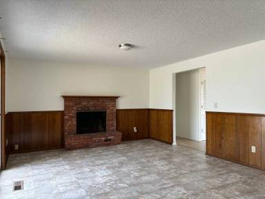 Main picture of 4473 Lance Ct NE