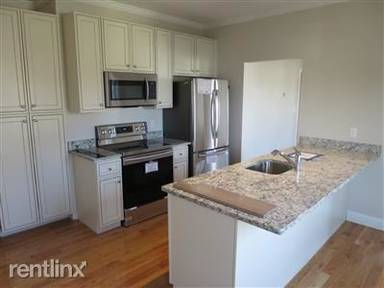 Main picture of 58 Grant Ave