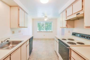 Main picture of The Meadows Apartments