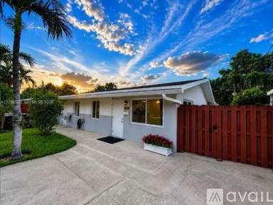 Main picture of 1005 SW 30th St
