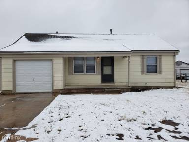 Main picture of 326 S Zelta St