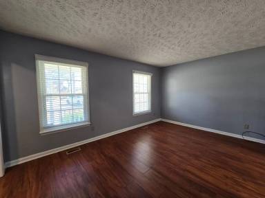 Main picture of 6957 Bone Creek Dr