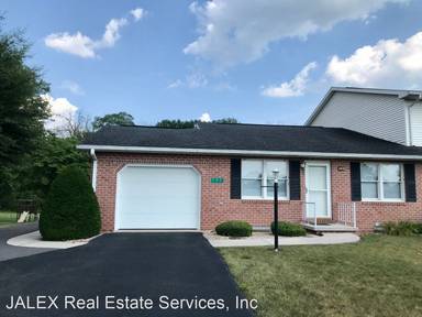 Main picture of 242 Minnich Rd