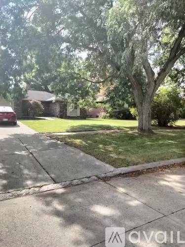 Main picture of 43511 Hanford Rd