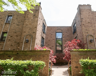 Main picture of 455 W Grant Pl