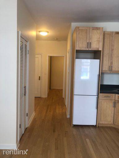 Main picture of 117 E 89th St