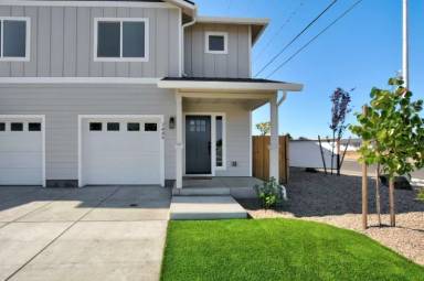 Main picture of 7445 Denman Ct