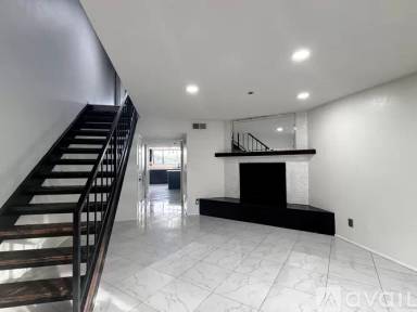 Main picture of 2615 N Hayden Rd