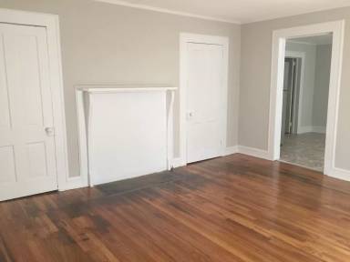 Main picture of 229 Poole St