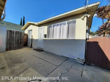 Main picture of 1106 W 22nd St