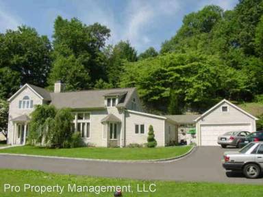 Main picture of 28 Mountain Rd