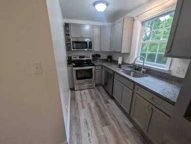 Main picture of 2900 Boston St