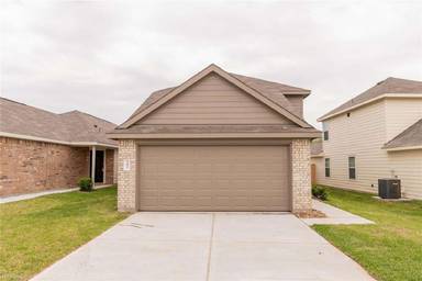 Main picture of 13806 Forest Springs Ln