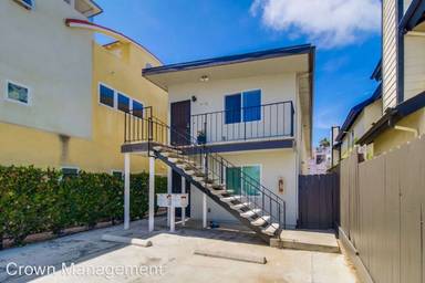 Main picture of 1402 1408 1/2 Grand Ave