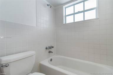 Main picture of 1754 Meridian Ave