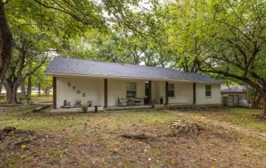Main picture of 5708 Flamingo Ct