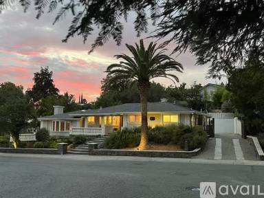 Main picture of 5077 Cocoa Palm Way