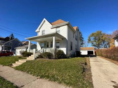 Main picture of 310 Randolph St