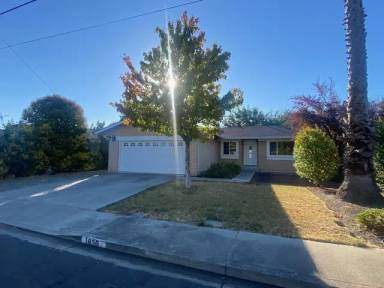 Main picture of 1830 Gelbke Ln