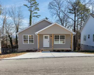 Main picture of 812 Aubrey Ave