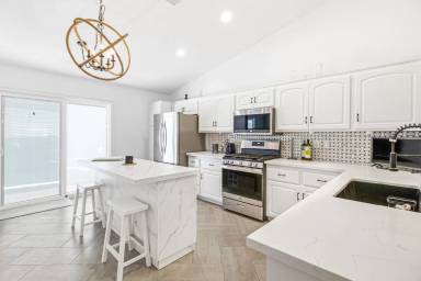 Main picture of 1876 Mesquite Canyon Dr