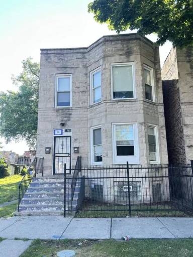 Main picture of 6715 South Eberhart Avenue