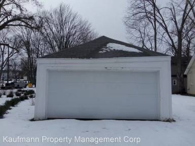 Main picture of 801 Grace Ave