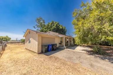 Main picture of 17855 Arrow Blvd