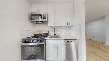 Main picture of 3430 78th St