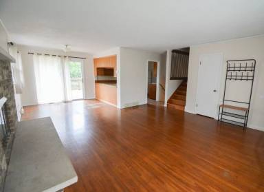 Main picture of 608 22nd St NE