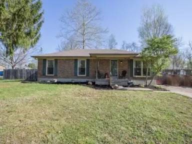 Main picture of 152 Kimberly Ct