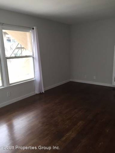 Main picture of 4101 Wade St