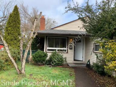 Main picture of 6505 SE Woodstock Blvd