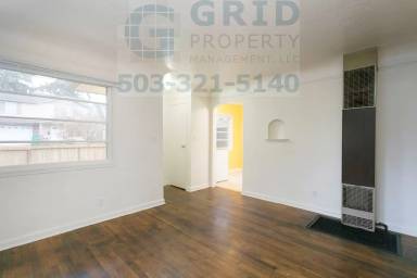 Main picture of 6037 SE Malden St