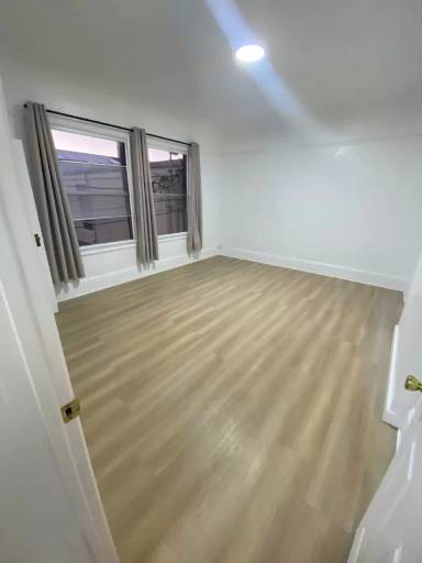 Main picture of 2055 Berkeley Way